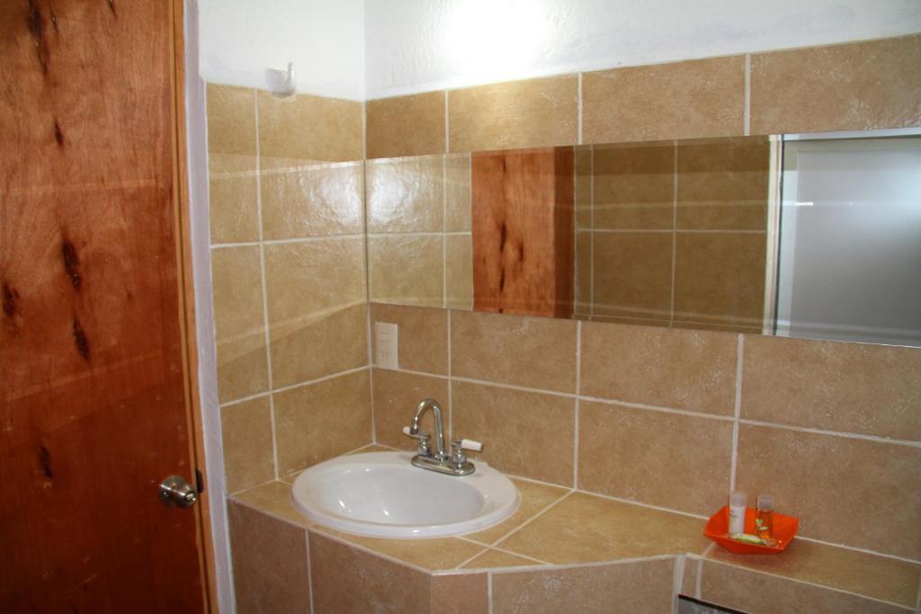 Delfin Playa Azul Hotel Lazaro Cardenas  Room photo