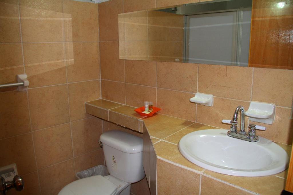 Delfin Playa Azul Hotel Lazaro Cardenas  Room photo