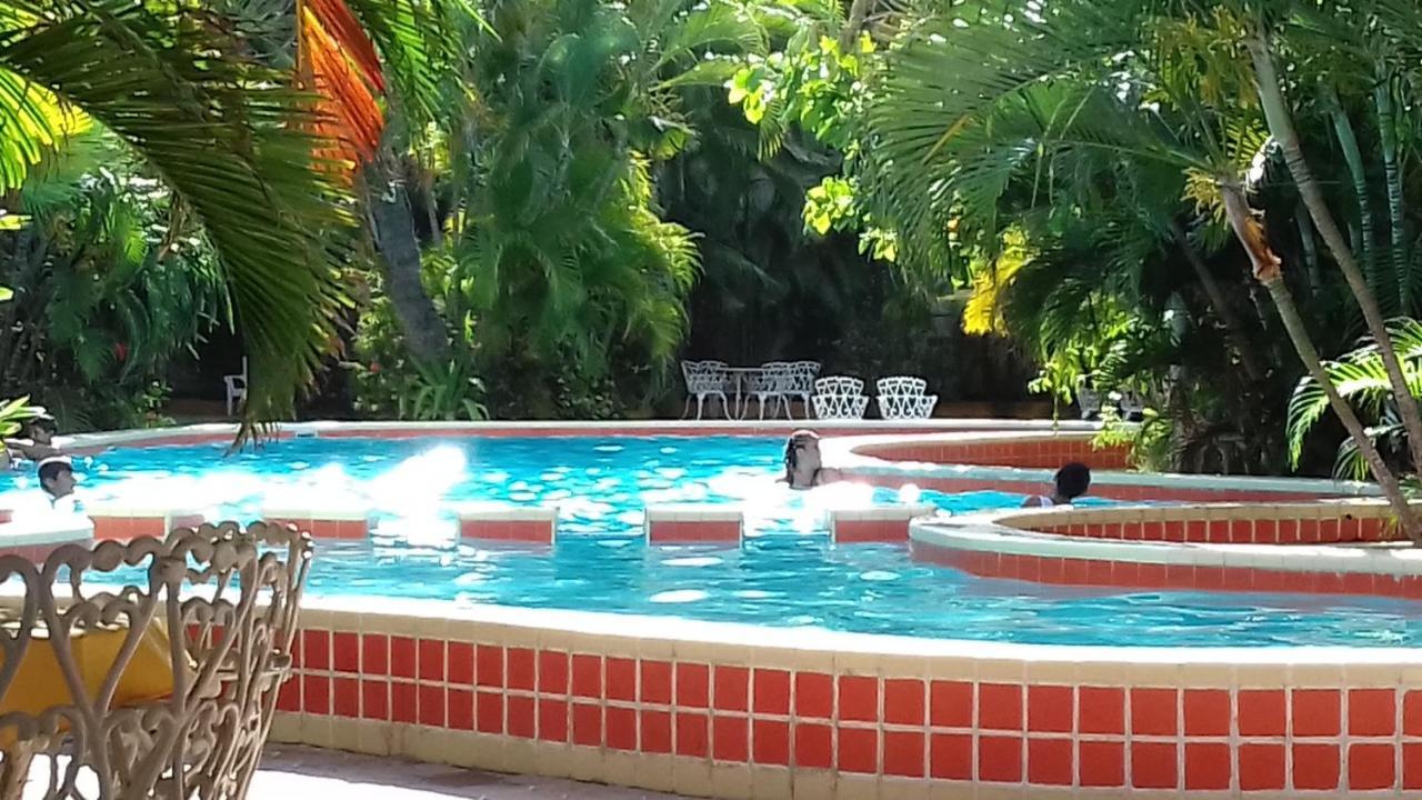 Delfin Playa Azul Hotel Lazaro Cardenas  Exterior photo